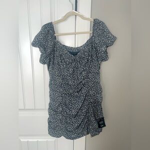 Lulu's Navy Floral Ruched Blouse